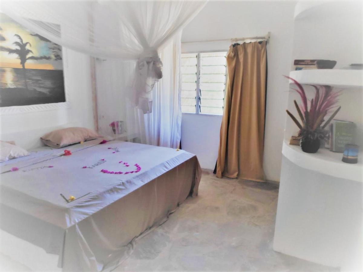 Kimya House, Watamu Bed & Breakfast Ngoại thất bức ảnh